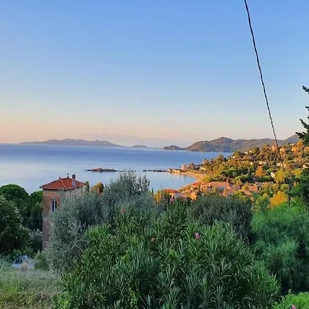 Holiday home Charming In Lavandou Walking Distance To *