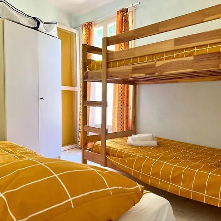 Charming In Lavandou Walking Distance To Holiday home *