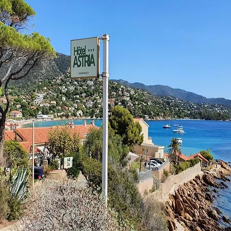Tatil Evi Charming In Lavandou Walking Distance To *